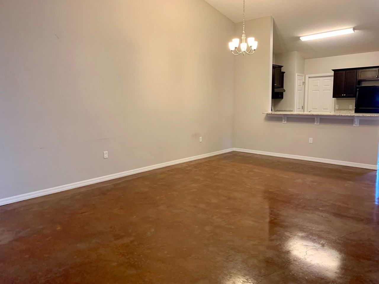 700 Dakota Ave - Photo 6 of 11