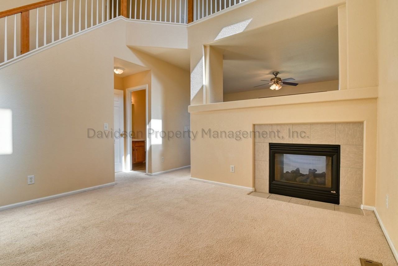 4173 Knollvale Dr - Photo 3 of 20