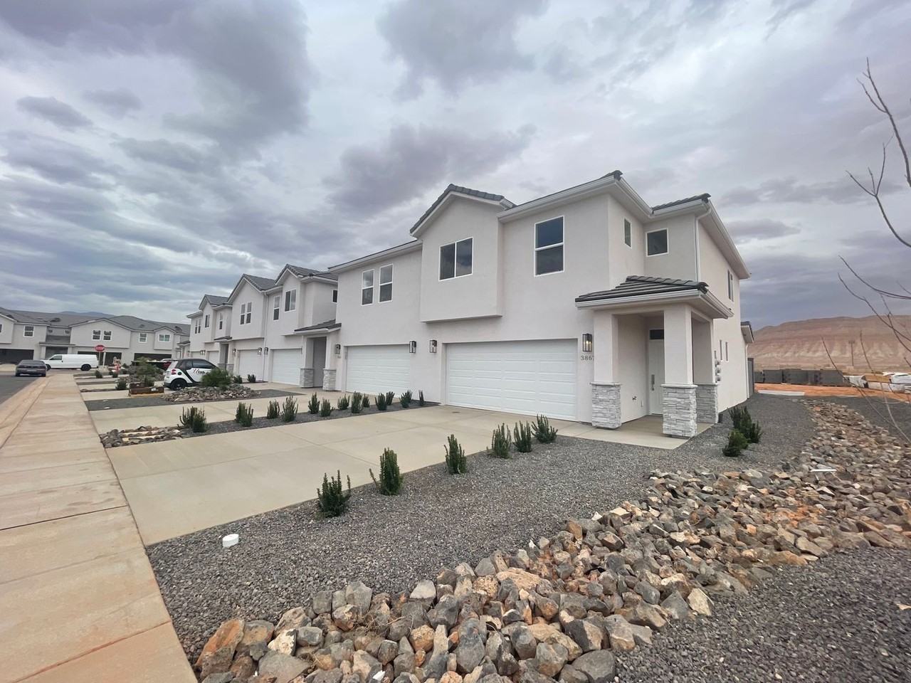 3861 S Mustang Valley Dr - Photo 3 of 21