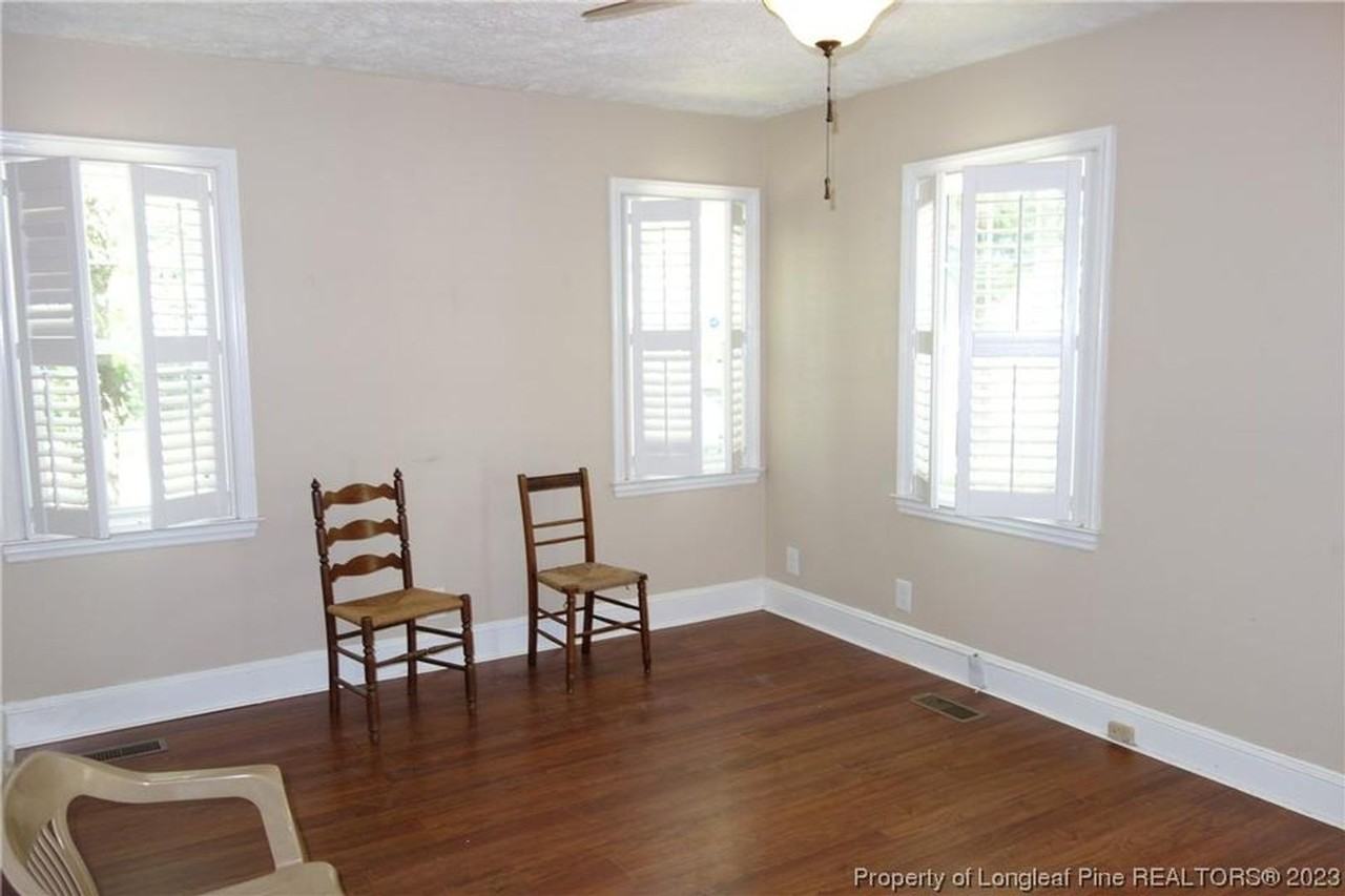 1607 N Cedar St - Photo 5 of 13