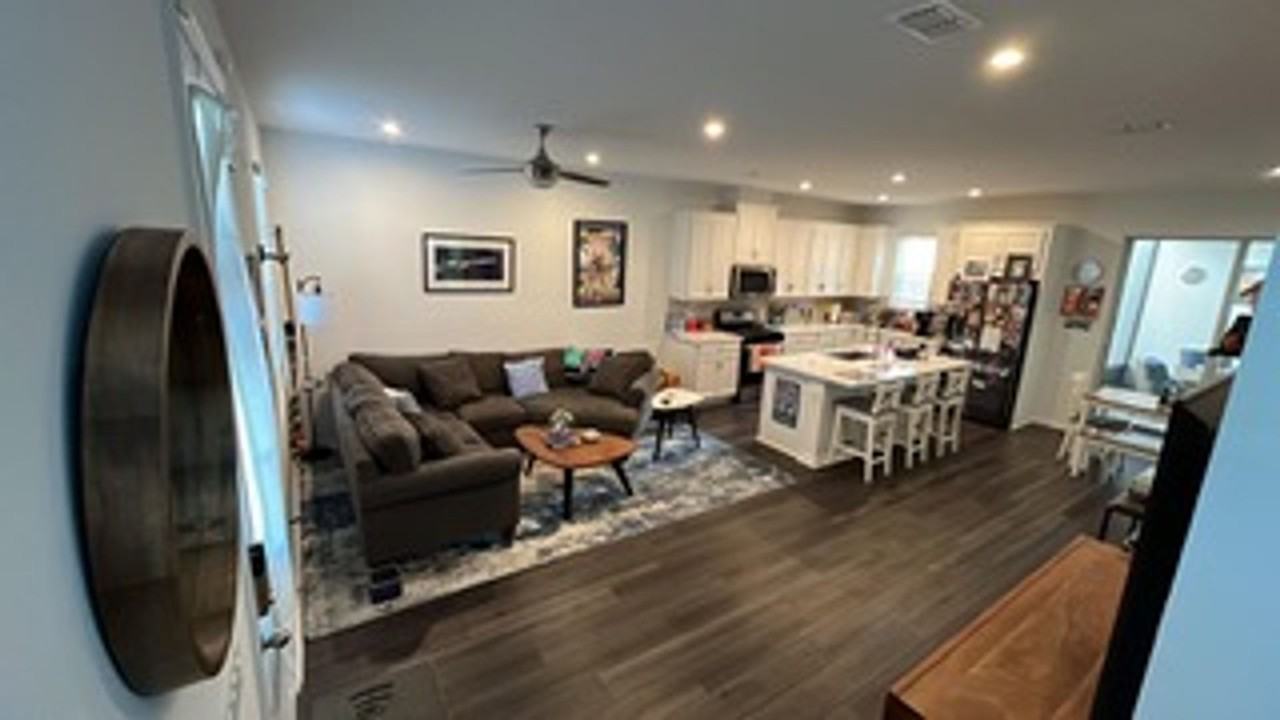 2129 Celebration Blvd - Photo 7 of 39