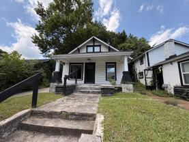 206 Olive St - Photo 1 of 1