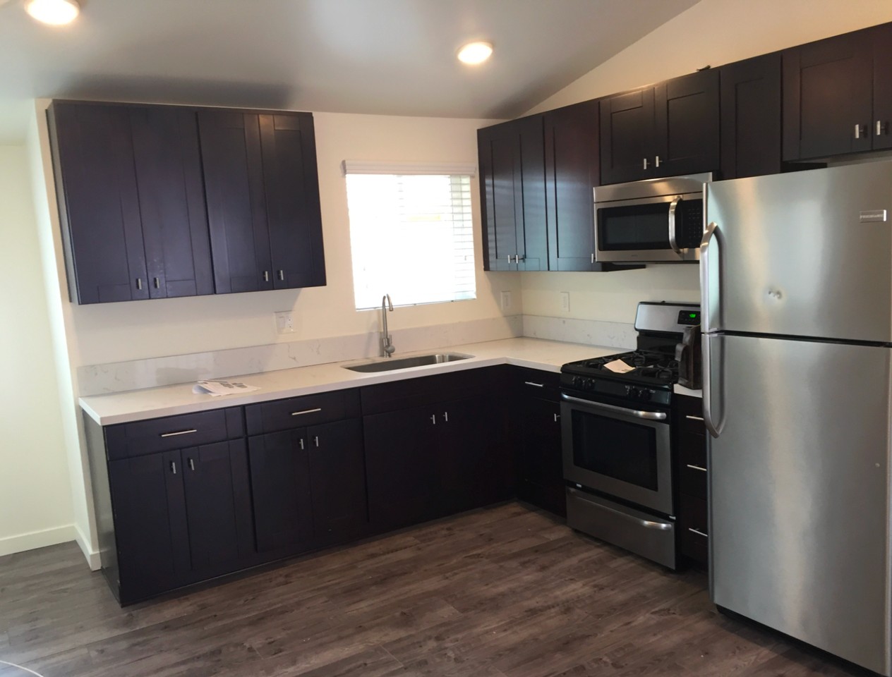 Remodeled Two Bedroom w/ Character Near Downtown - Photo 2 of 7