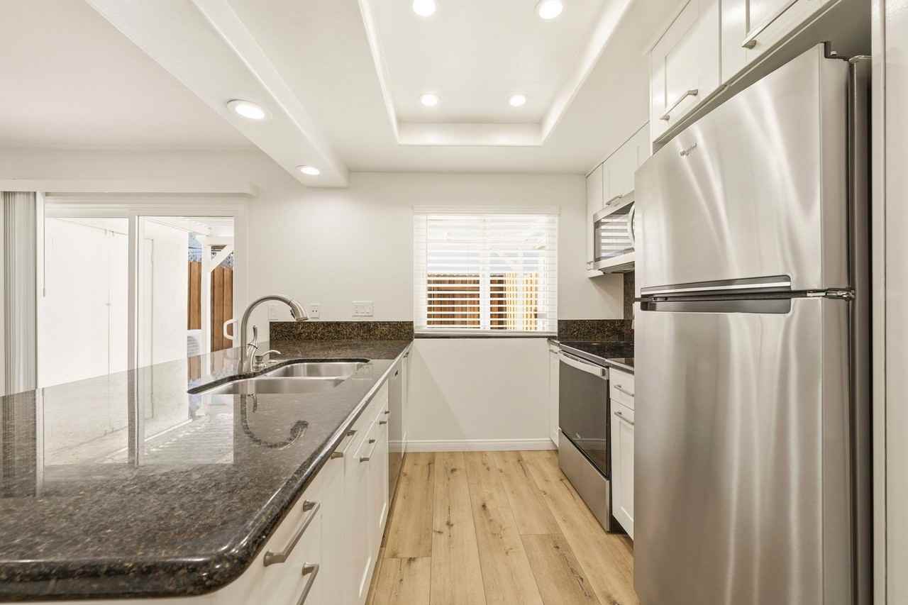 839 Del Mar Downs Rd #D - Photo 4 of 49