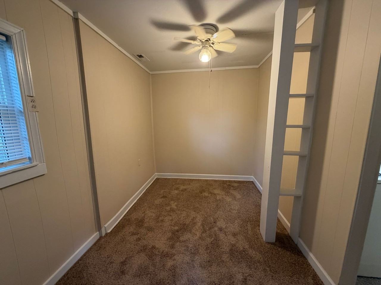 126 Frye Ln - Photo 6 of 8