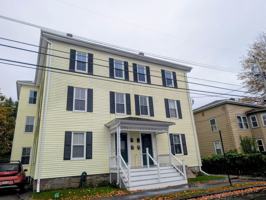 featured image of 11 Oak St