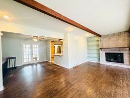 featured image of 2118 Glenfair Dr
