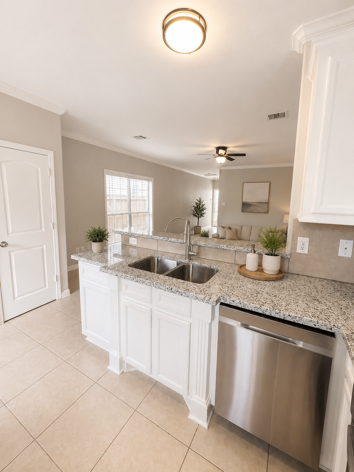 4320 Maggie St - Photo 5 of 15