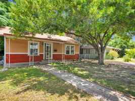 featured image of 317 Frost St