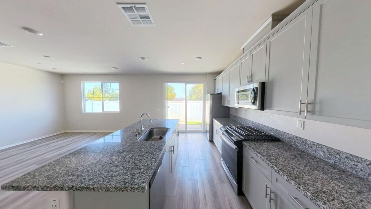 40186 Birchfield Dr #170 - Photo 2 of 30