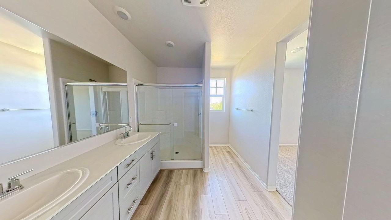 40186 Birchfield Dr #170 - Photo 4 of 30
