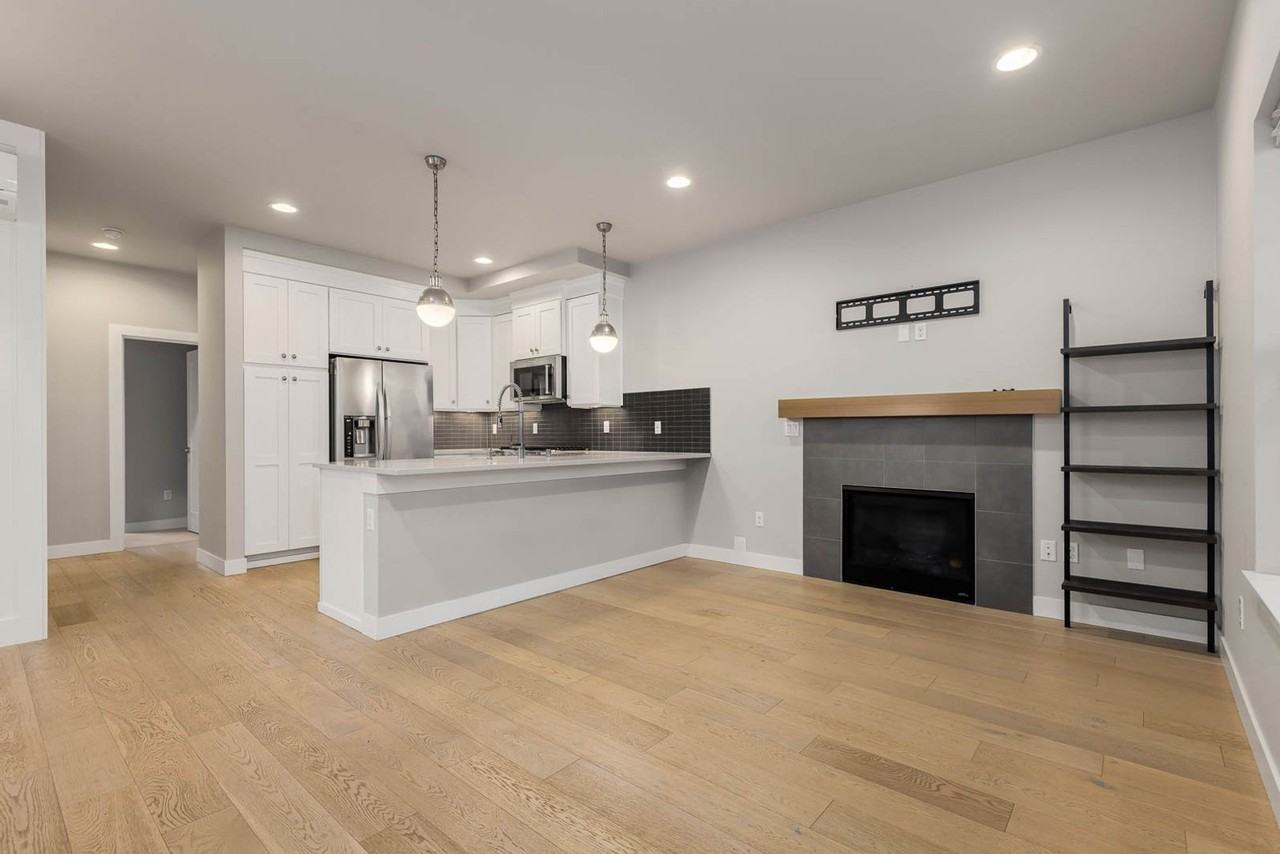 22729 Se 14th Ct - Photo 5 of 19