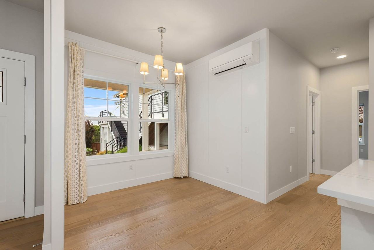 22729 Se 14th Ct - Photo 7 of 19