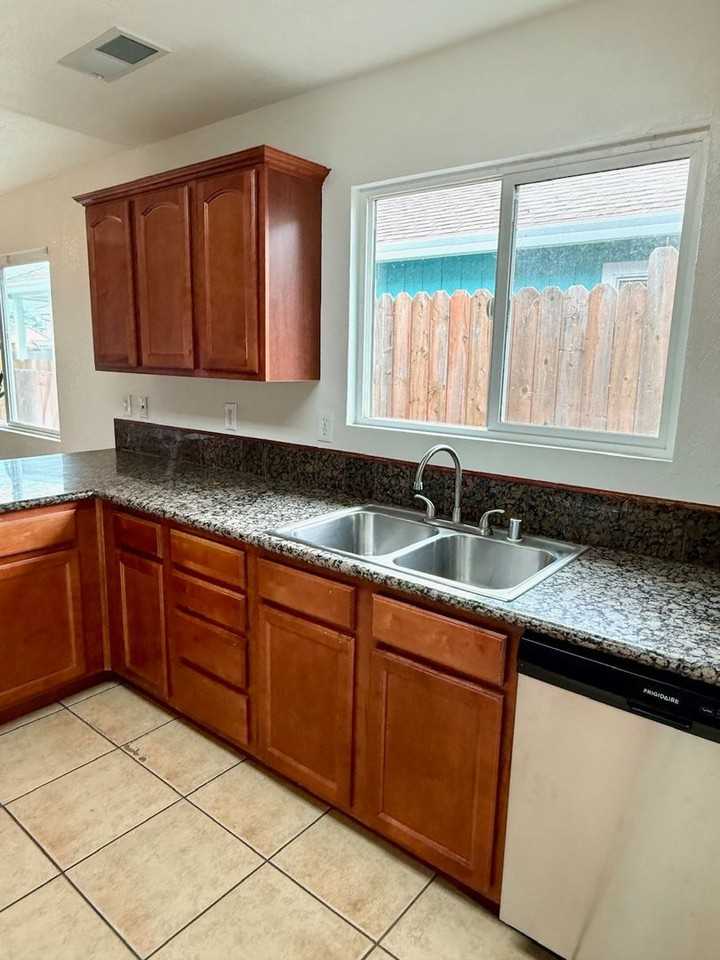 683 3rd St - Photo 2 of 24