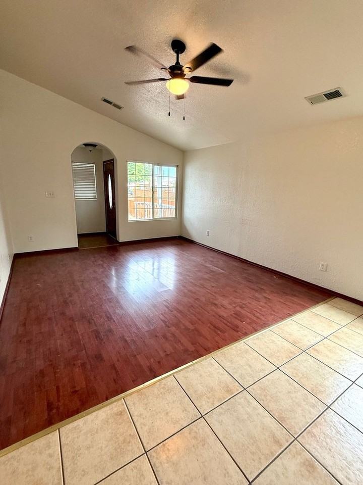 683 3rd St - Photo 6 of 24