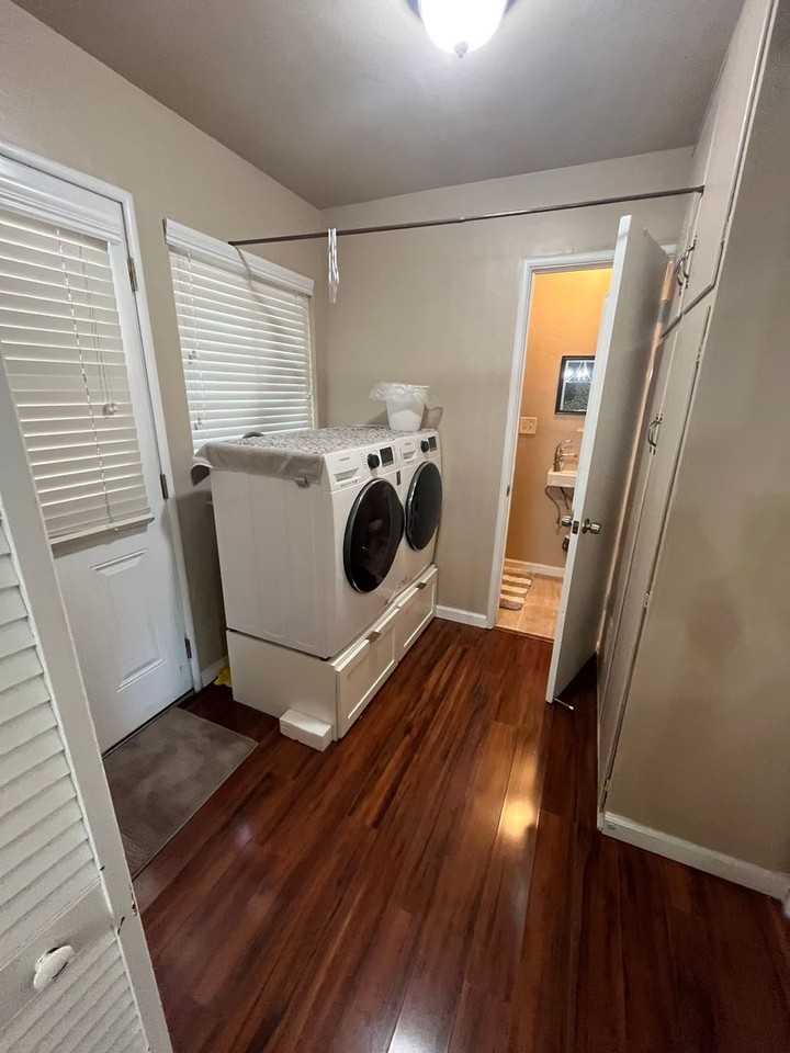 1406 W Howard Ave - Photo 6 of 25