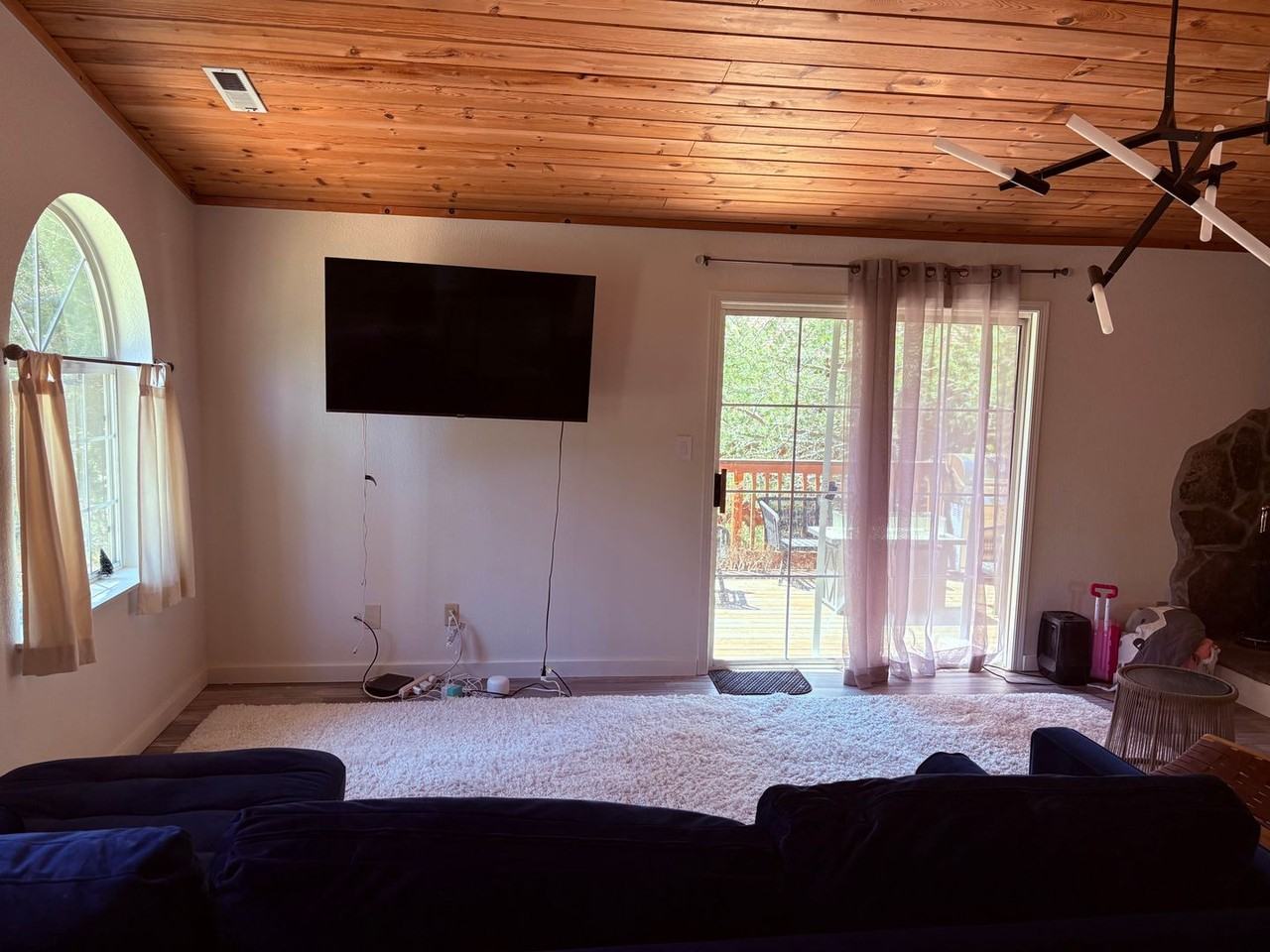 952 Kekin St - Photo 2 of 14