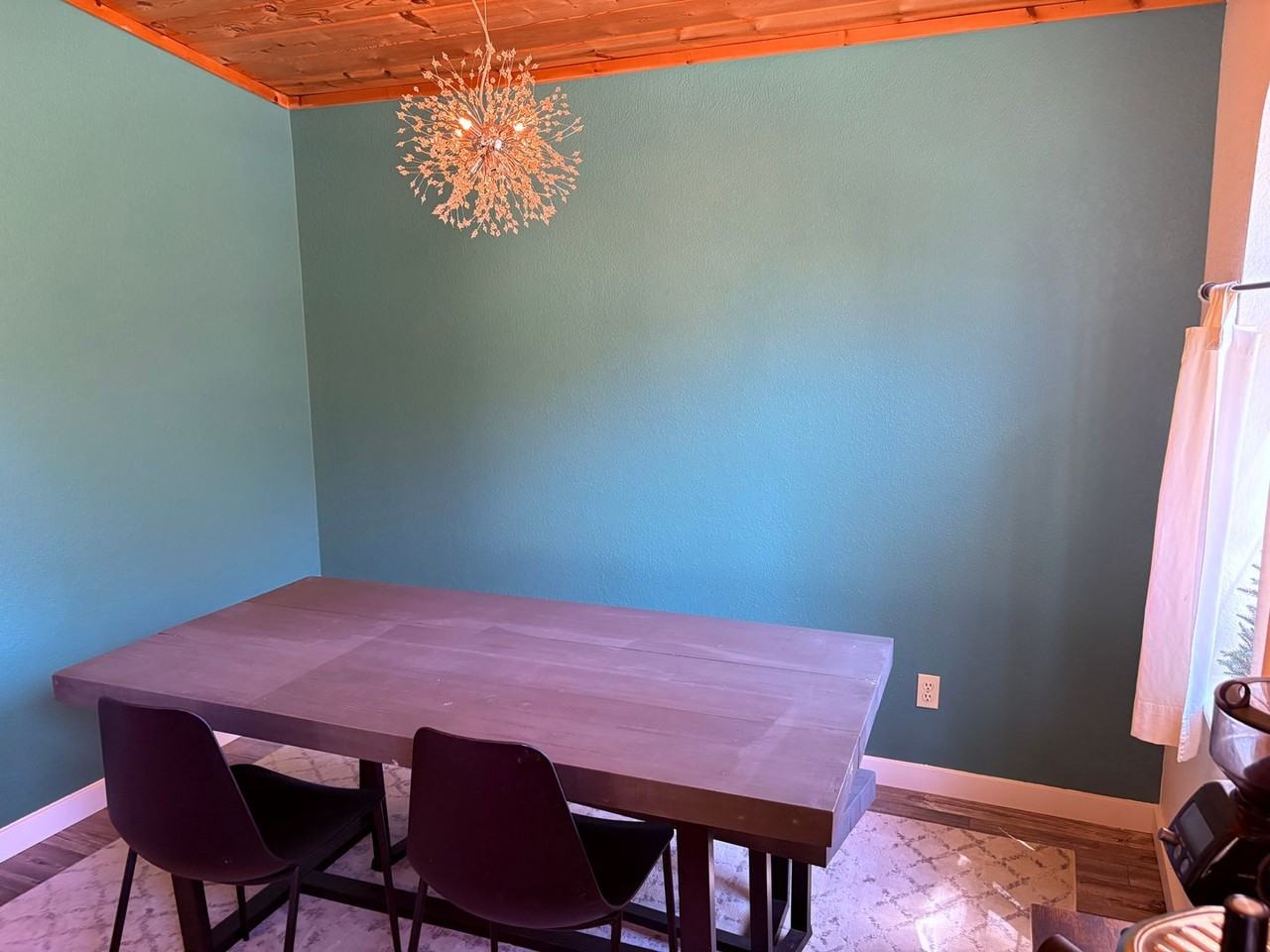 952 Kekin St - Photo 4 of 14