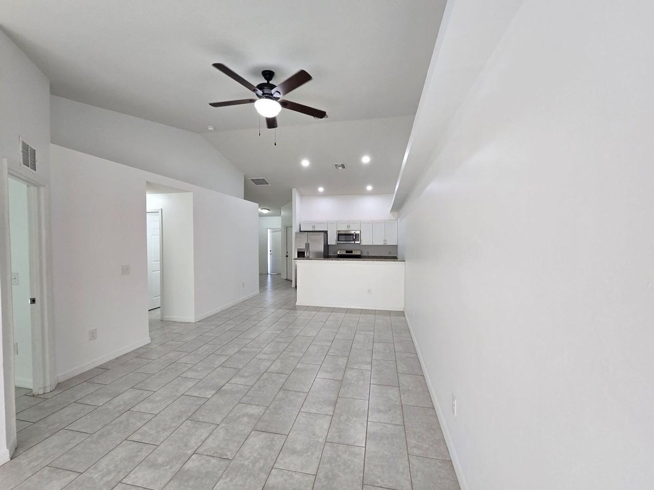 Chiquita Blvd N - Photo 6 of 20