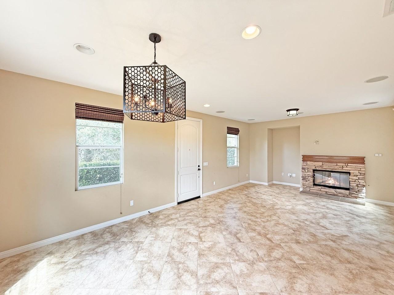 8404 Katherine Claire Ln - Photo 6 of 19