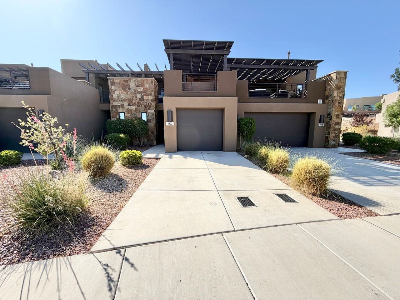 4802 N Winged Foot Dr