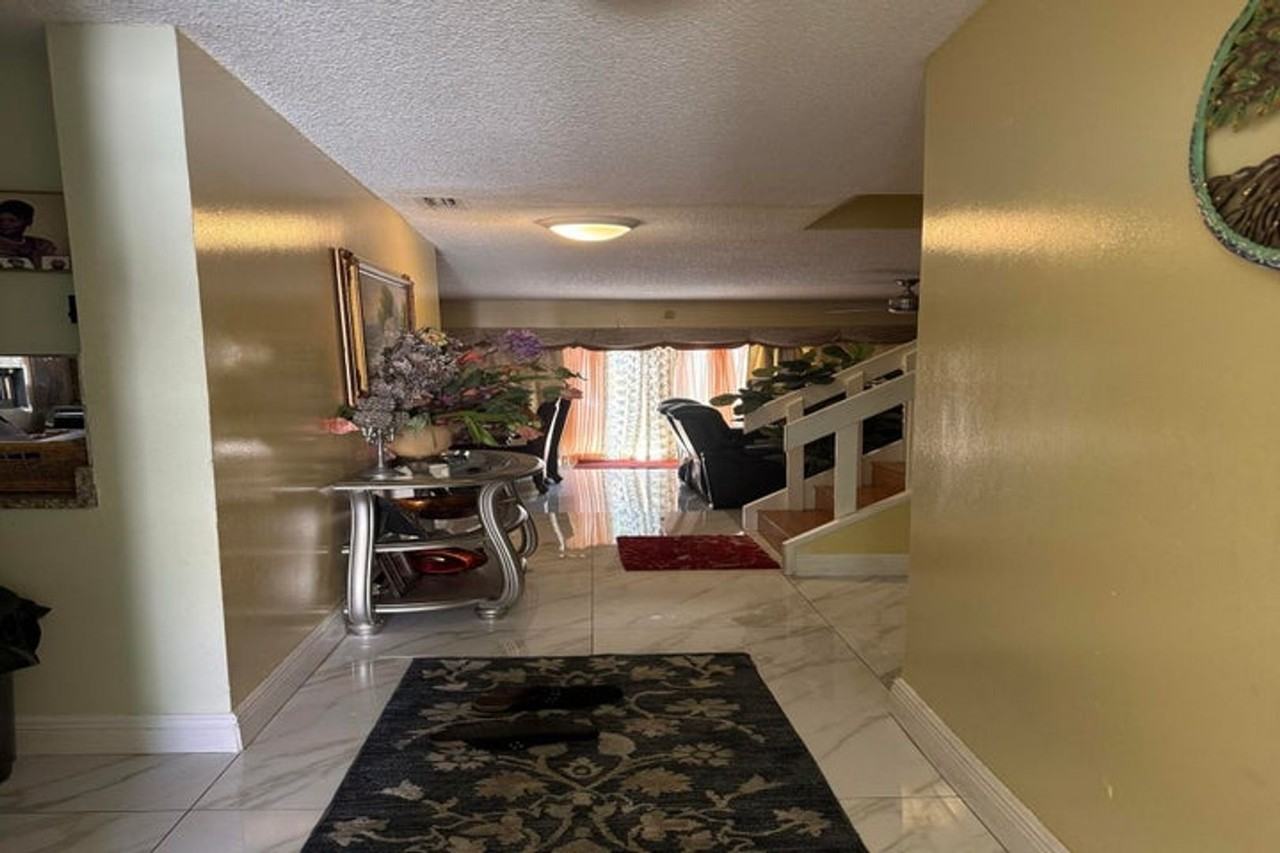 8230 Nw 9th Ct - Photo 5 of 16