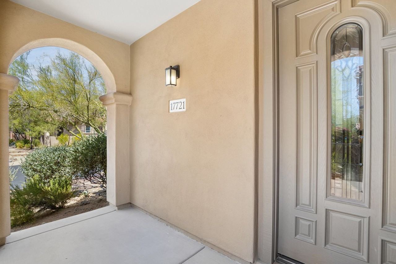 17721 N 93rd Way - Photo 4 of 50