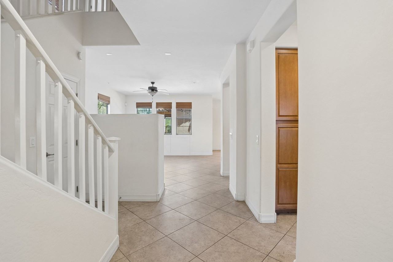 17721 N 93rd Way - Photo 5 of 50