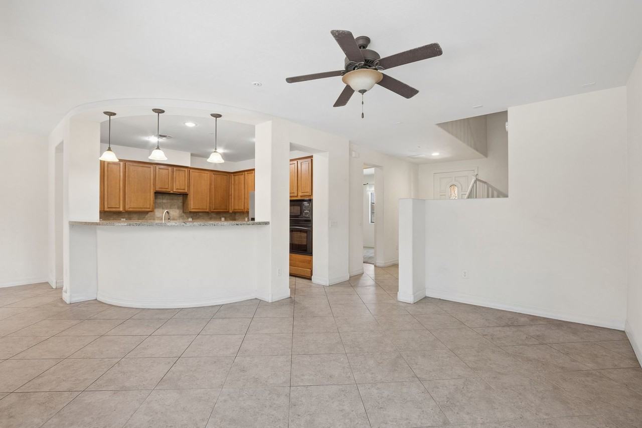 17721 N 93rd Way - Photo 7 of 50