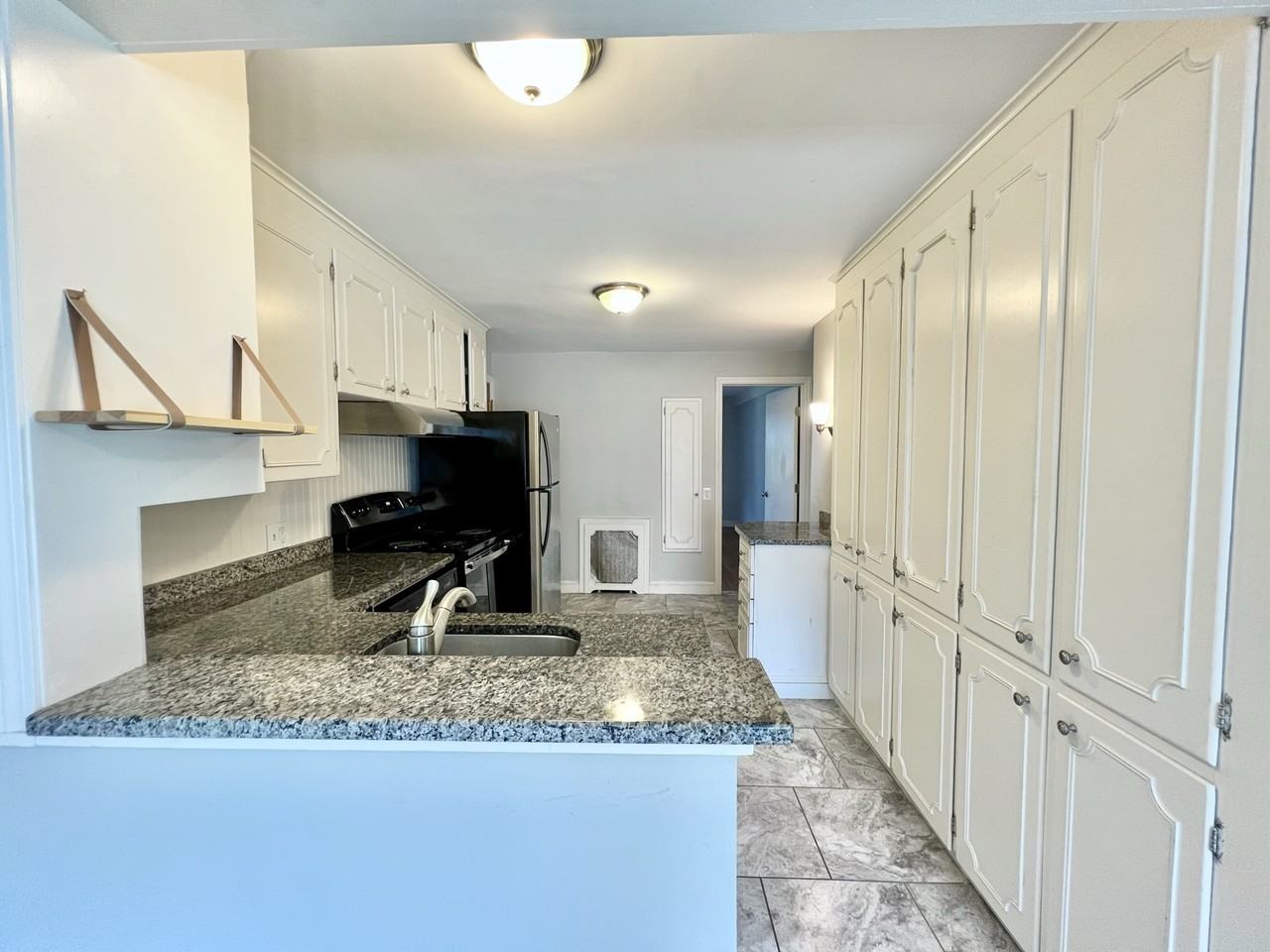 72 Lyman Street - Photo 3 of 12