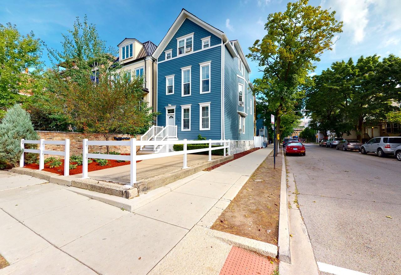 700 W Schubert Ave #1R - Photo 2 of 27