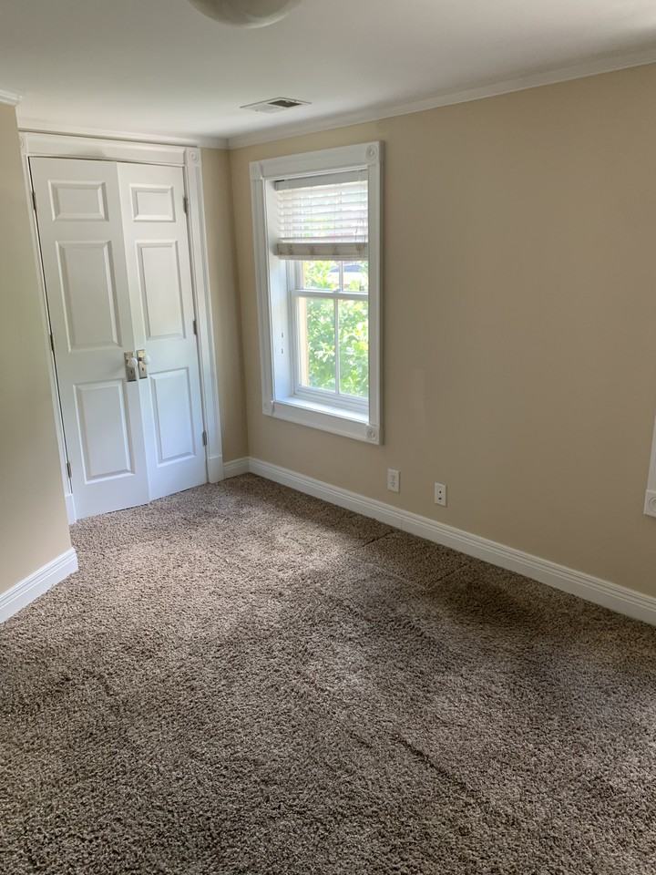 347 S Upper St - Photo 4 of 11