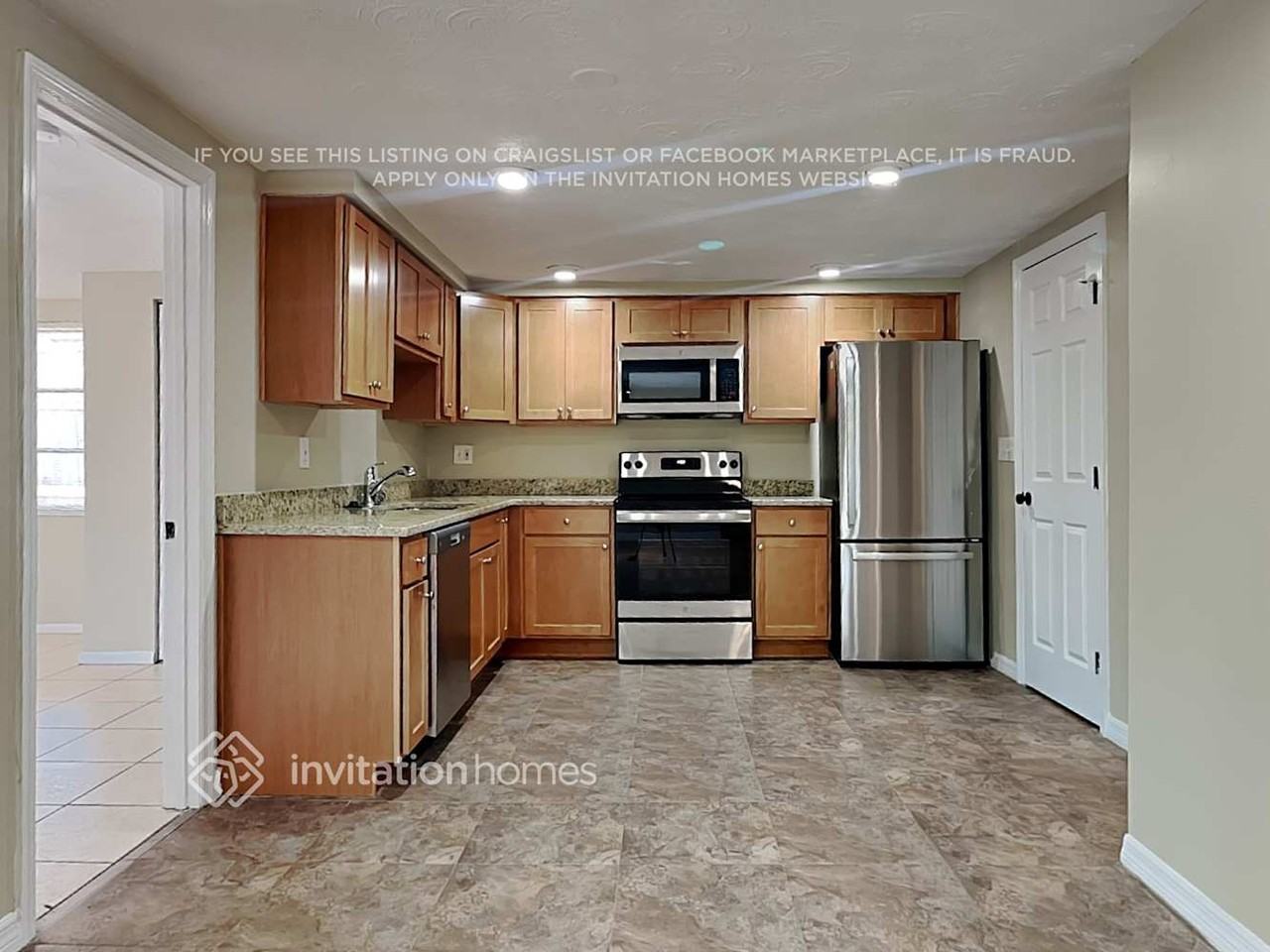 3402 Eisenhower Dr - Photo 6 of 17