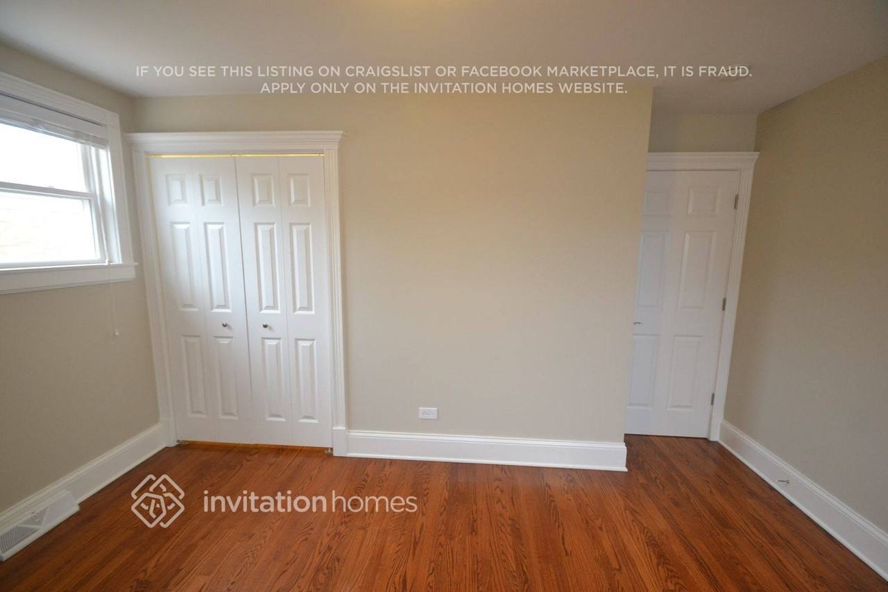 2403 Lincoln St - Photo 5 of 10