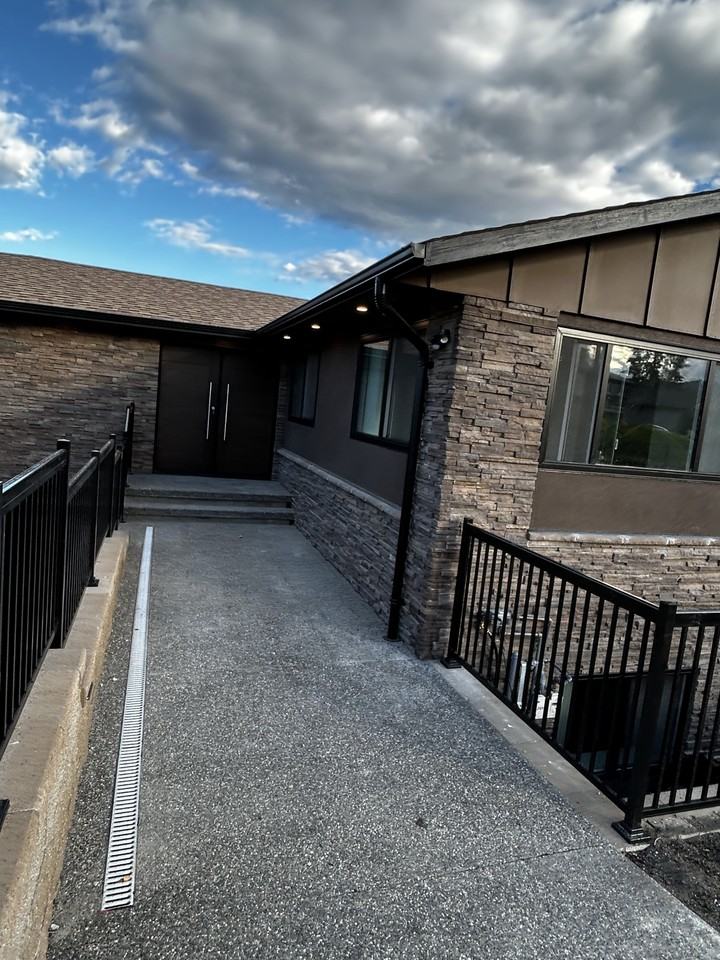 2169 Witt Road - Photo 5 of 34