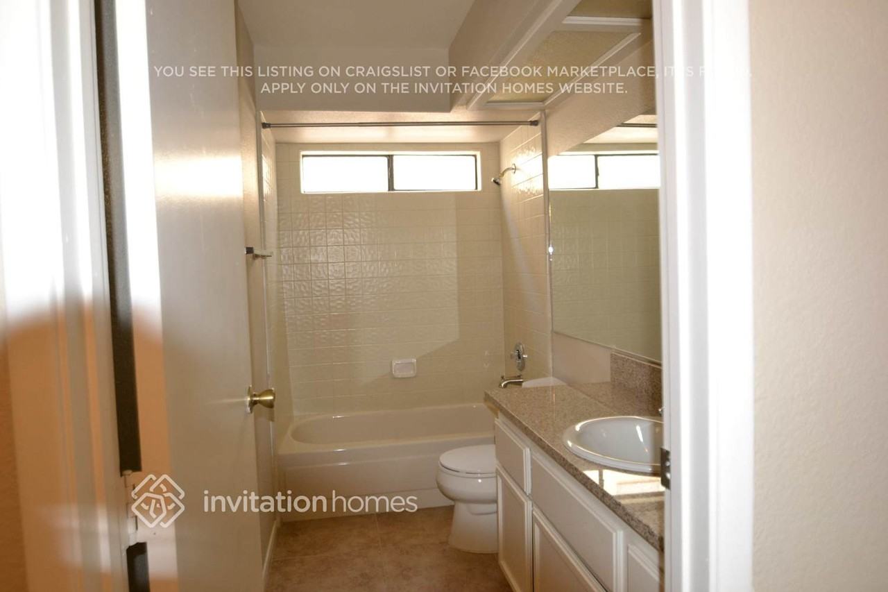 90 Megan Dr - Photo 7 of 9