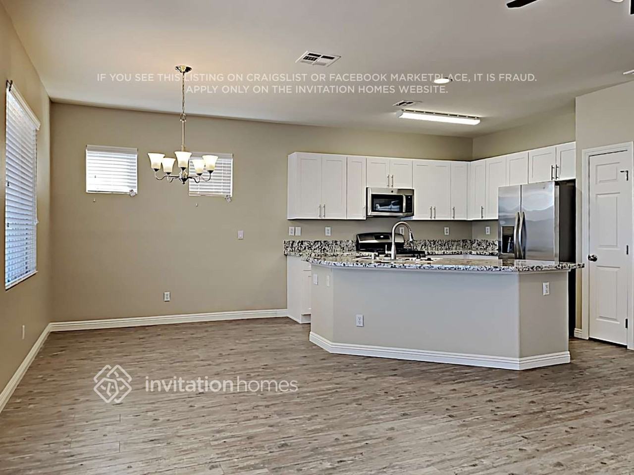 7024 Pacific Coast St - Photo 7 of 22