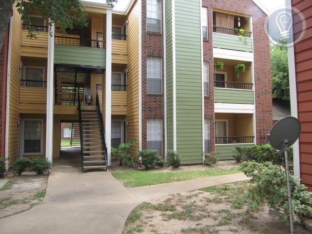 15255 Gray Ridge Drive - Photo 2 of 12