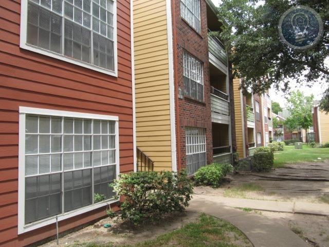 15255 Gray Ridge Drive - Photo 6 of 12