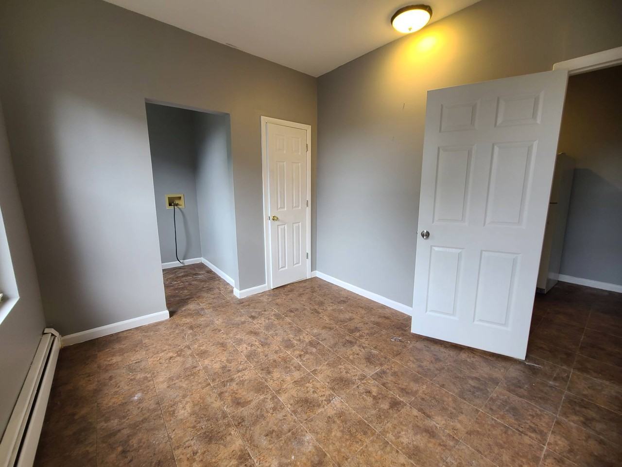 90 Chadwick Avenue - Photo 3 of 9