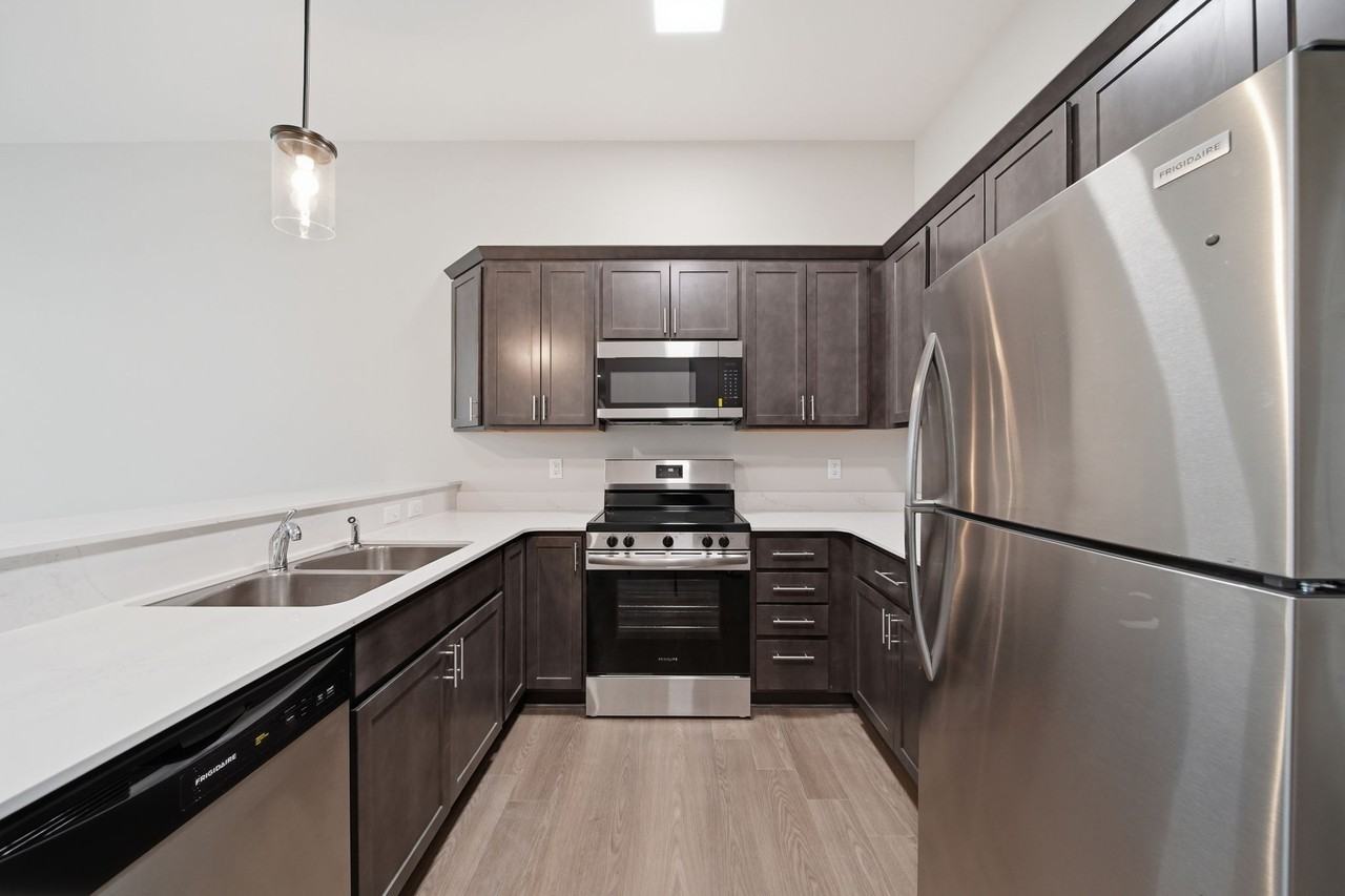 Park House - Residential - Photo 2 of 50