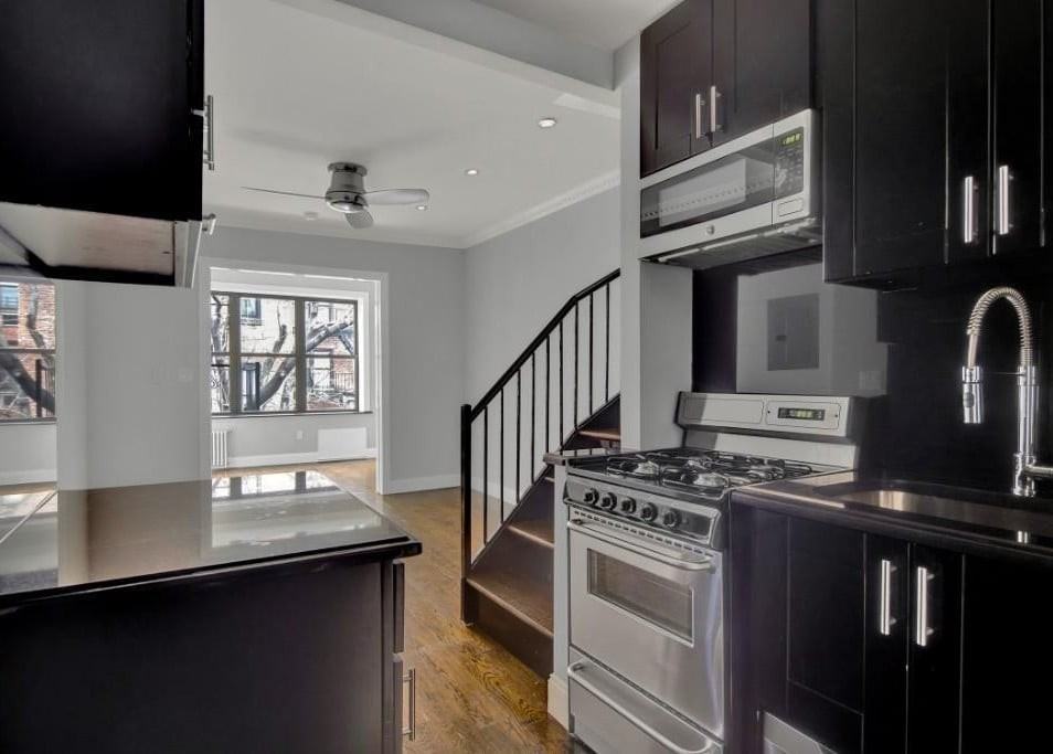 E 26th St #5A - Photo 6 of 8
