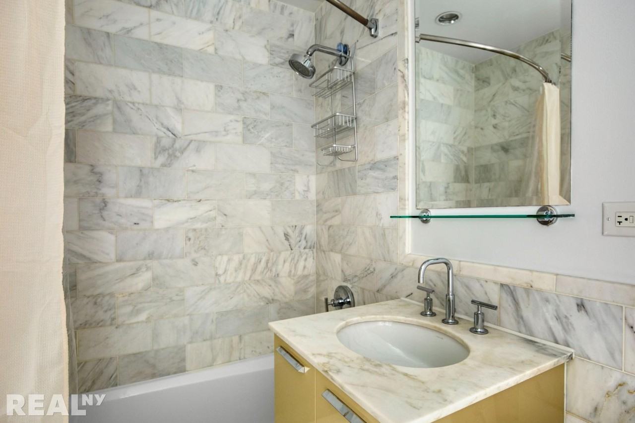 E 34th St #21B - Photo 5 of 9