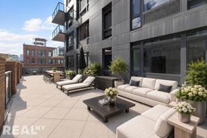 featured image of Front St #9B