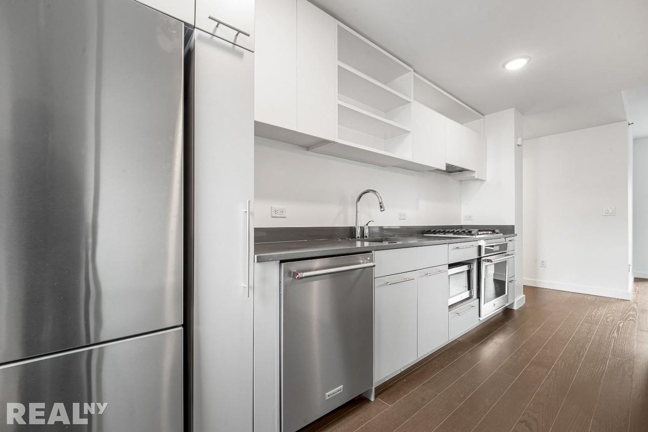 Front St #9B - Photo 5 of 18