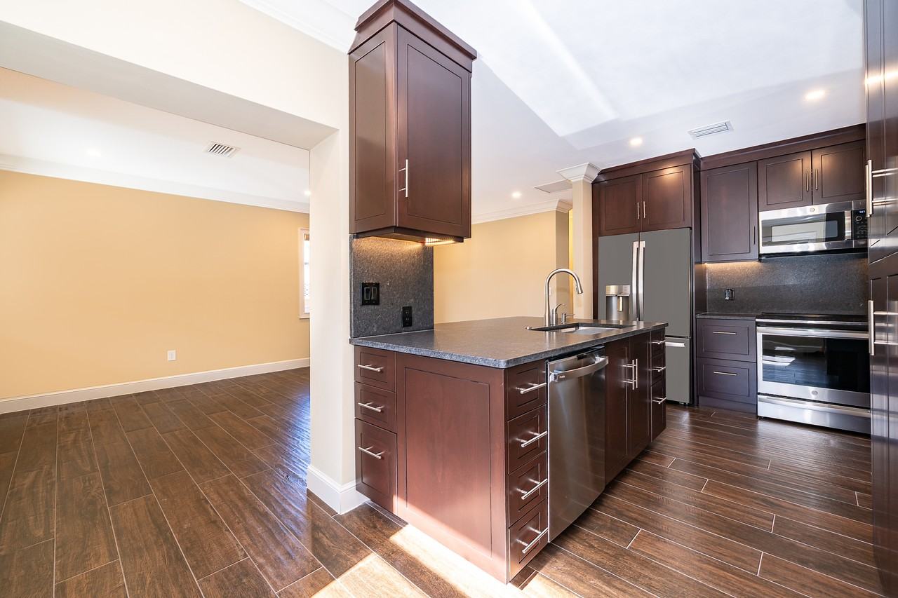 623 Florida St #1 - Photo 6 of 10
