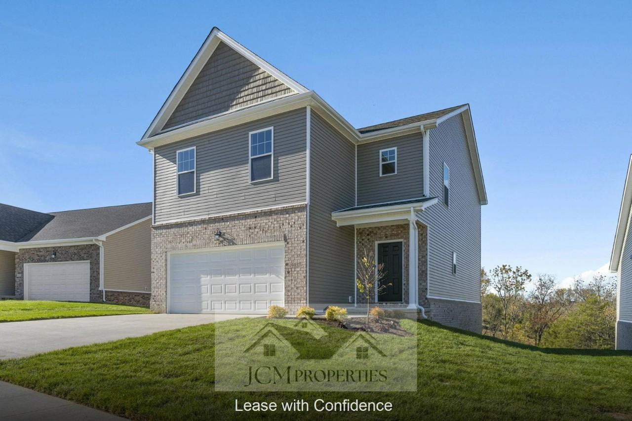 905 Camden Ct - Photo 2 of 11