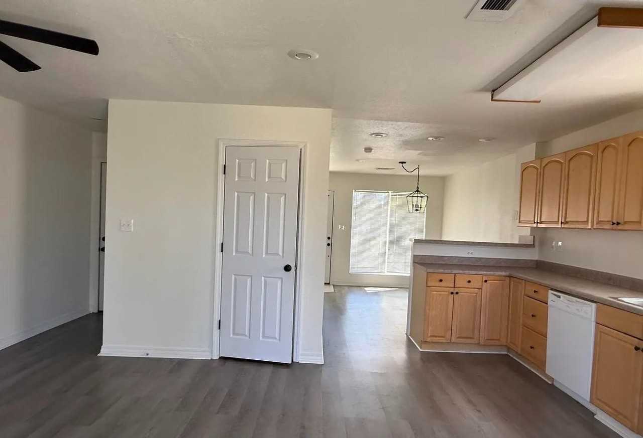4709 Gibson Rd - Photo 4 of 6