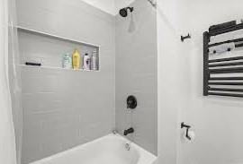 4129 N Saint Louis Ave #2 - Photo 3 of 10
