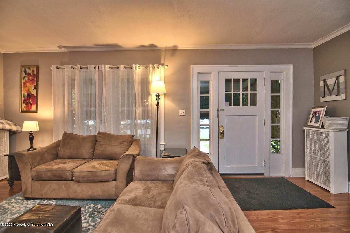 2333 Adams Avenue - Photo 6 of 38